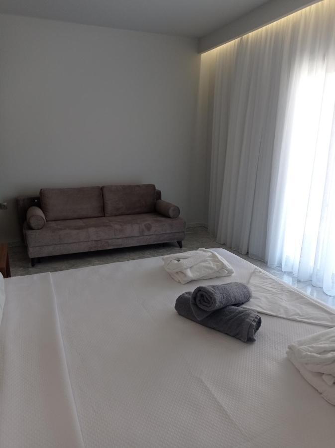 Petra Hotel Agia Galini  Exterior photo